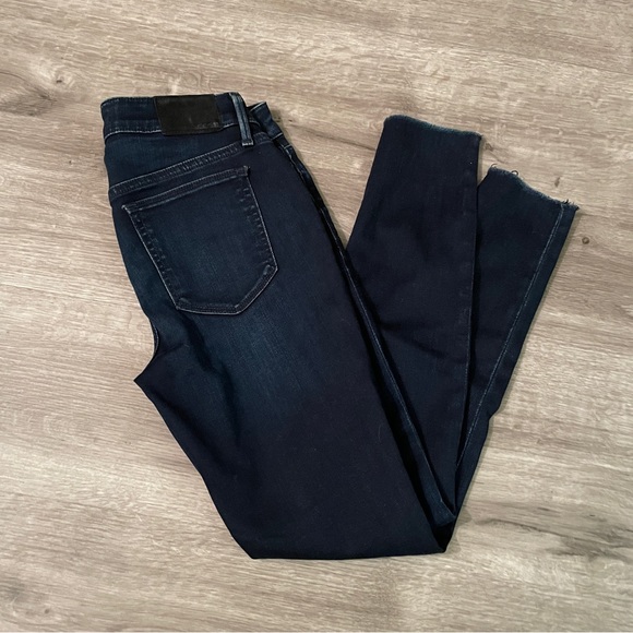 JOE’S Skinny Crop Jean - Picture 1 of 4